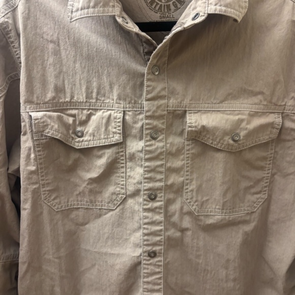 Men's Kuhl Button Down Shirt Size Small - Picture 2 of 7